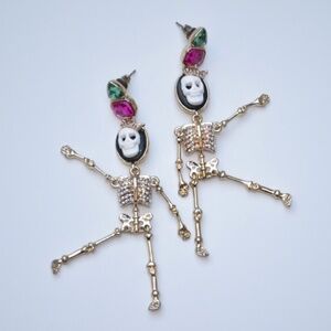 RARE Betsey Johnson Skeleton Crown Halloween Cameo Critters Crystal Earrings